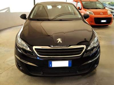Peugeot 308 SW 1.6 e-HDi 115cv S&S Active Blu/Azzurro usata Scorrano