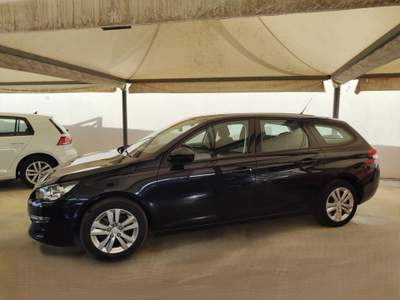 Peugeot 308 SW 1.6 e-HDi 115cv S&S Active Blu/Azzurro usata Scorrano