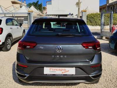 Volkswagen T-Roc 1.6 TDI SCR Advanced BlueMotion Technology Grigio usata Scorrano