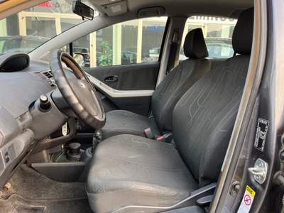 Toyota Yaris 1.0 69CV  PER NEOPATENTATO Grigio usata Sassuolo