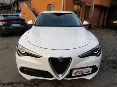 Alfa Romeo Stelvio 2.2 TD Executive AT8 Q4 * 92.000 KM REALI * Bianco usata Lecco