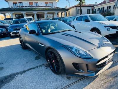 Jaguar F-Type 3.0 V6 aut. Coupé Grigio usata Stra