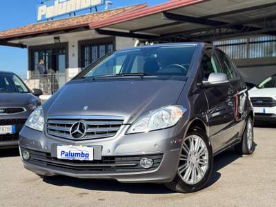 Mercedes-Benz Classe A AUTOMATIC Elegance PARI AL NUOVO Grigio usata Qualiano Mercedes-Benz Classe A AUTOMATIC Elegance PARI AL NUOVO Grigio usata Qualiano
