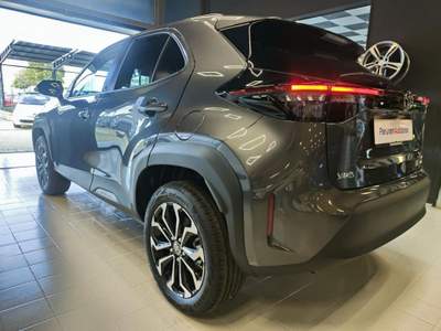 Toyota Yaris Cross 1.5 Hybrid 130 CV 5p.E-CVT Trend km0 Grigio usata TORINO