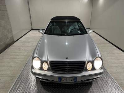 Mercedes-Benz CLK Kompressor cat Elegance Evo Grigio usata Magenta