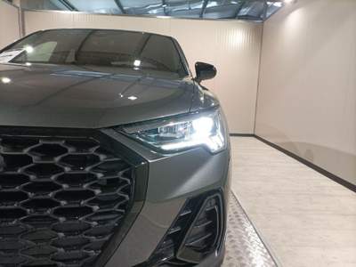 Audi Q3 35 TDI S tronic Identity Black S line Sportback Grigio usata Magenta