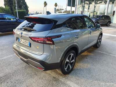 Nissan Qashqai 1.3 mhev N Connecta 2wd 140cv Grigio usata Taranto