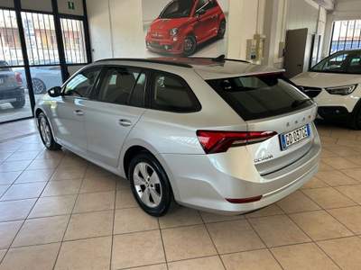 Skoda Octavia 2.0 TDI EVO SCR Wagon Executive Argento usata Rodengo Saiano