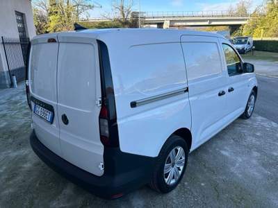 Volkswagen Caddy 2.0 TDI 102 CV Furgone Maxi Bianco usata Rodengo Saiano