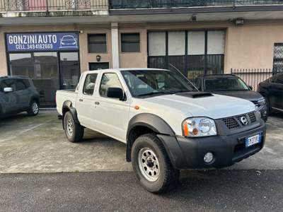 Nissan NP300 2.5 D 4p. Double Cab Efficient Bianco usata Rodengo Saiano