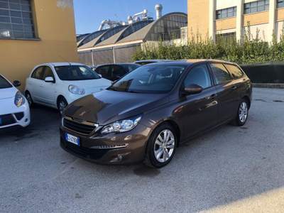 Peugeot 308 BlueHDi 120  SW Business Marrone usata San Lazzaro di Savena