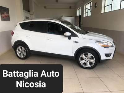 Ford Kuga 2.0 TDCi 136 CV 4WD Titanium DPF Bianco usata Nicosia