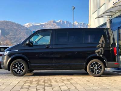 Volkswagen Caravelle 2.0 TDI 110CV PC Trendline * 9 POSTI* Nero usata Feltre