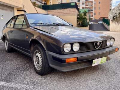 Alfa Romeo Alfetta GT/GTV 2.0 Grigio usata Roma