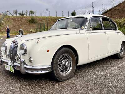 Jaguar MK4 3.8L Bianco usata Roma