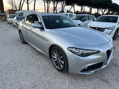 Alfa Romeo Giulia 2.2 Turbodiesel 180 CV AT8 Sport Edition Argento usata Bracciano