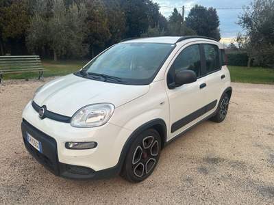 Fiat Panda 1.0 FireFly S&S Hybrid City Life Bianco usata Bracciano