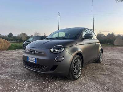 Fiat 500 Icon Berlina 42 kWh Grigio usata Bracciano