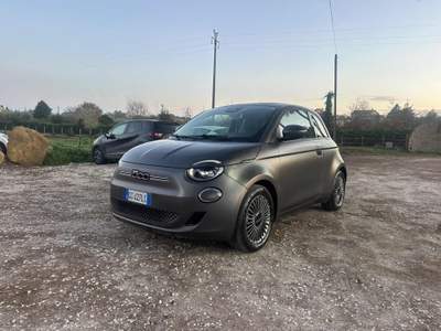 Fiat 500 Icon Berlina 42 kWh Grigio usata Bracciano