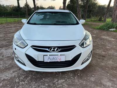 Hyundai i40 Wagon 1.7 CRDi 136CV Style Bianco usata Bracciano