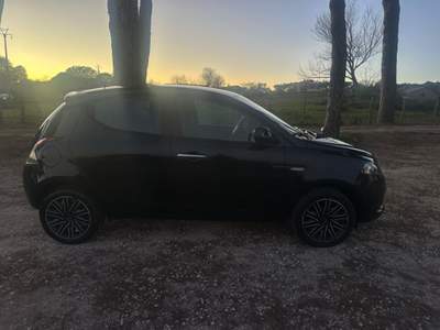 Lancia Ypsilon 1.0 FireFly Hybrid Gold Nero usata Bracciano