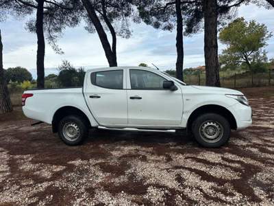 Mitsubishi L200 2.4 DI-D/154CV Double Cab Bianco usata Bracciano