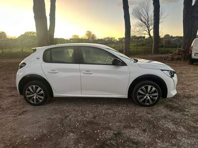 Peugeot 208 motore elettrico 136 CV 5 porte Active Bianco usata Bracciano