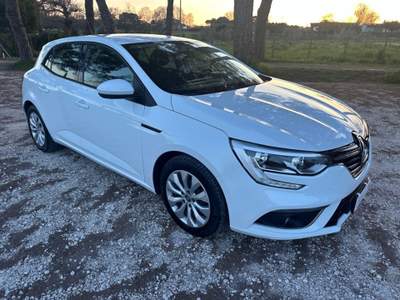 Renault Mégane dCi 8V Energy Life Bianco usata Bracciano