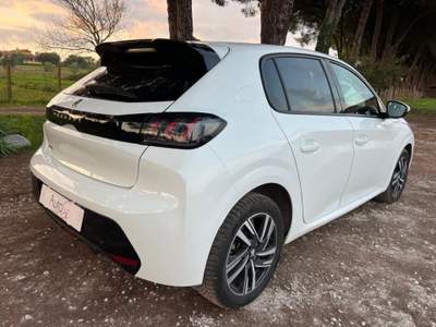 Peugeot 208 PureTech 100 Stop&Start 5 porte Allure Pack Bianco usata Bracciano