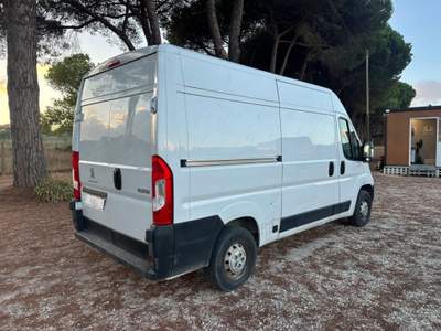 Peugeot Boxer 330 2.2 BlueHDi 140 L2 H2  Furgone Bianco usata Bracciano