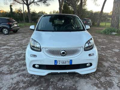 Smart ForFour 70 1.0 Superpassion UNICO PROPRIETARIO Bianco usata Bracciano