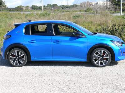 Peugeot 208 BlueHDi 100 Stop&Start 5 porte GT Line Blu/Azzurro usata Ragusa