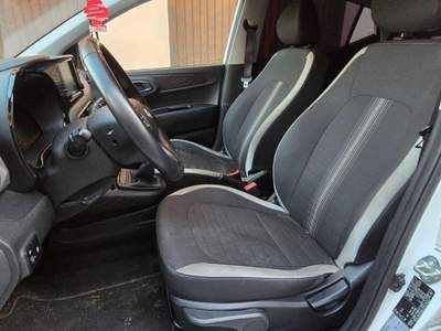 Hyundai i10 1.2 MPi 84 CV Connectline 2023 Bianco usata Cava Manara