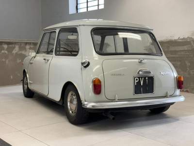 Innocenti Mini Morris Grigio usata Cava Manara