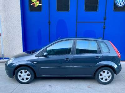 Ford Fiesta 1.4 TDCi 5p. UNICO PROPRIETARIO Blu/Azzurro usata Pisogne