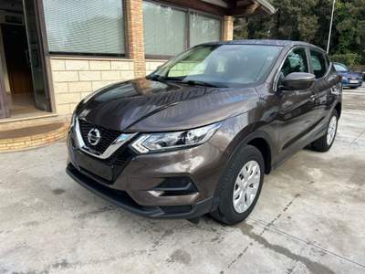 Nissan Qashqai 1.5 dCi 115 CV Acenta Marrone usata Caltagirone