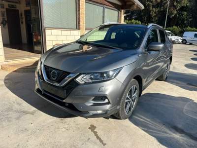 Nissan Qashqai 1.6 dCi 2WD N-Connecta Grigio usata Caltagirone