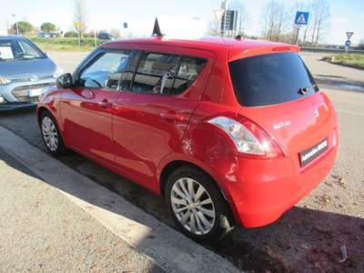 Suzuki Swift 1.2 VVT 5 porte GL - NEOPATENTATI Rosso usata San Giorgio di Piano