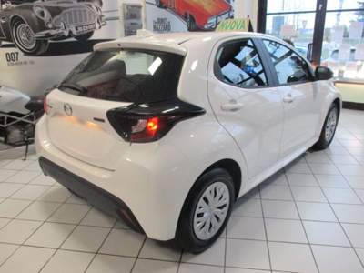 Mazda 2 Hybrid 5 porte PRIME-LINE - NEOPATENTATI Bianco usata San Giorgio di Piano