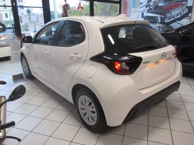 Mazda 2 Hybrid 5 porte PRIME-LINE - NEOPATENTATI Bianco usata San Giorgio di Piano