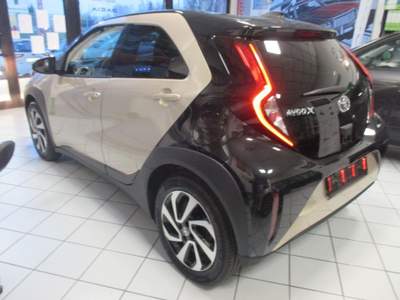 Toyota Aygo 1.0 VVT-i 72 CV 5 porte Trend - NEOPATENTATI Beige usata San Giorgio di Piano