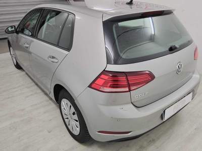 Volkswagen Golf 1.0 TSI 85 CV 5p. Trendline BlueMotion Technology Grigio usata Gerenzano