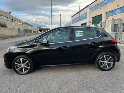 Peugeot 208 1° serie BlueHDi 75 5 porte Allure Nero usata Fonte Nuova
