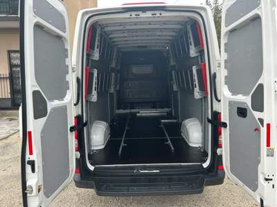 Volkswagen Crafter 35 2.0 BiTDI 177CV aut. PL-TA Furgone Logistic Bianco usata Rodengo Saiano
