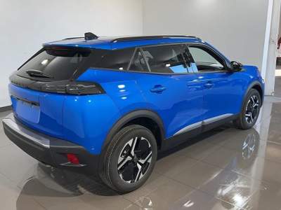 Peugeot 2008 PureTech 100 S&S Allure Blu/Azzurro usata Santa Maria di Licodia