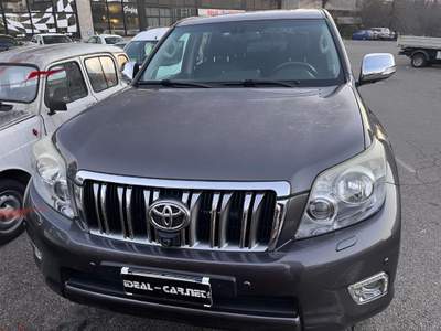 Toyota Land Cruiser 3.0 D4-D 5 porte Executive Plus Grigio usata Senna Comasco