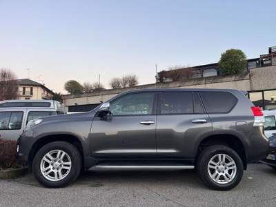 Toyota Land Cruiser 3.0 D4-D 5 porte Executive Plus Grigio usata Senna Comasco
