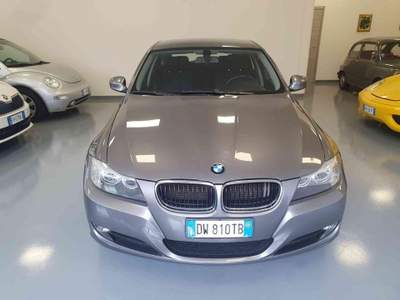 BMW Serie 3 318d d cat Touring Grigio usata Longarone