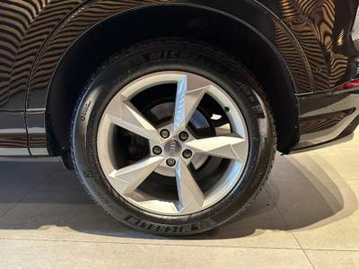 Audi Q3 40 TDI quattro s-line Nero usata Santa Maria di Licodia