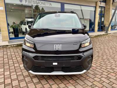 Fiat Doblò Doblò 1.5 BlueHdi 130CV AT8 PL Entry 7 POSTI - KM0 Nero usata Cadrezzate con Osmate
